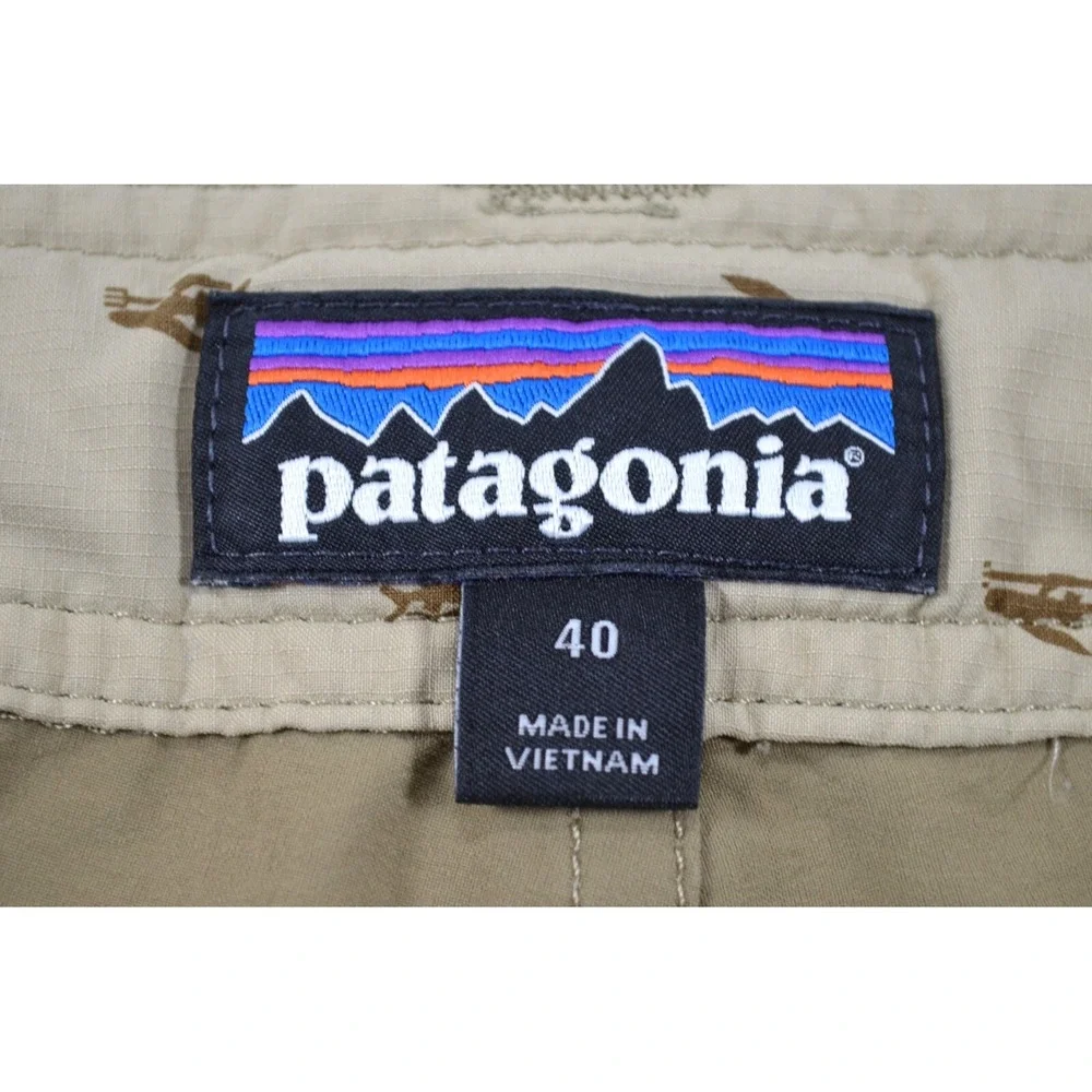 Patagonia Nylon Blend Shorts Mens 40 Beige Walk Drawstring Canoe Kayaking Hiking